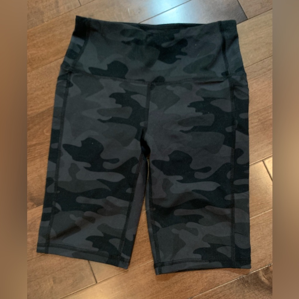DSG bike shorts cameo colour size XS